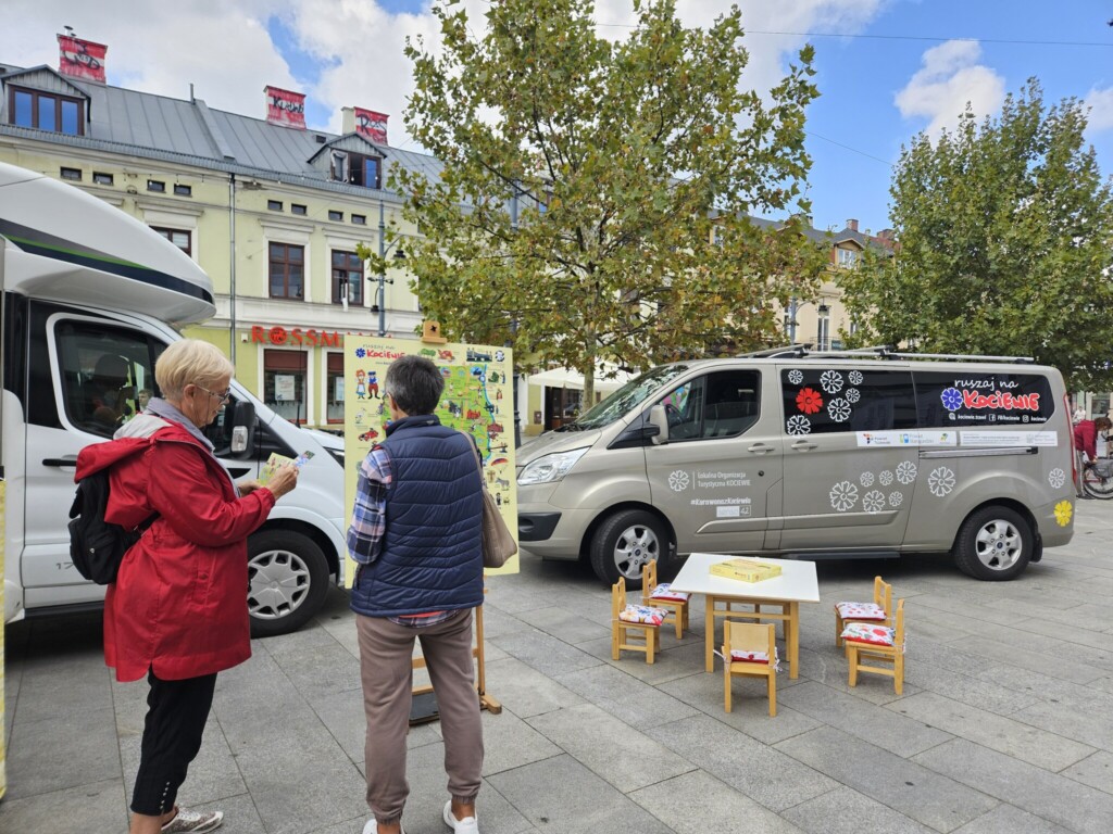 Wstęga Kociewia - Karawana z Kociewia fot LOT KOCIEWIE 5